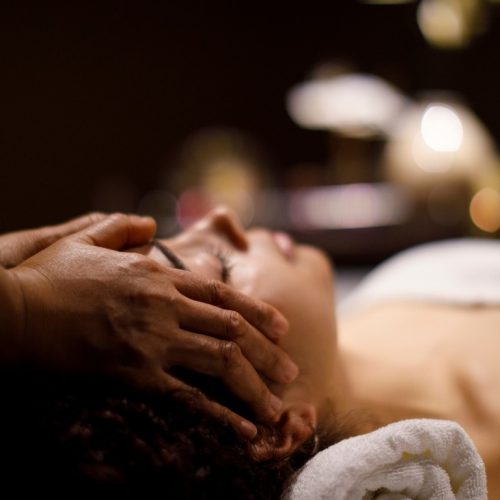 Relaxing Massage Ayus Salon Best Home Massage Dubai